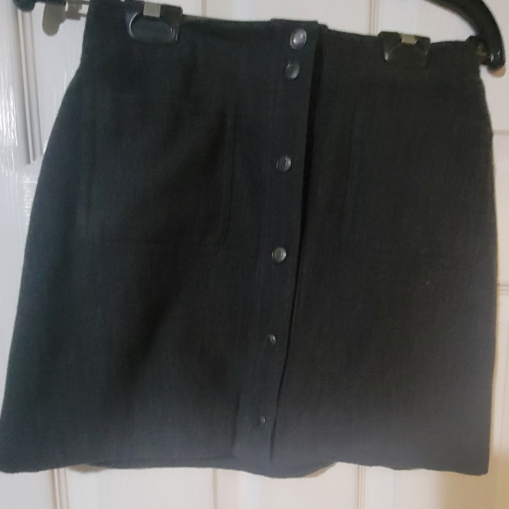 Gap skirt dark gray in 70% wool size 2